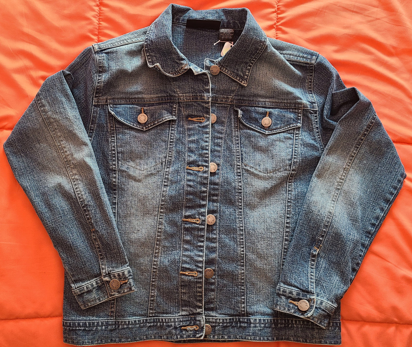 Hand Painted Jean Jacket/Hummingbird